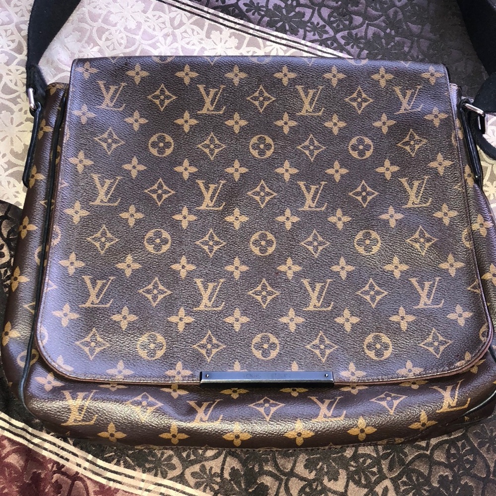 LOUIS VUITTON CROSSBODY BAG FREE SHIPPING